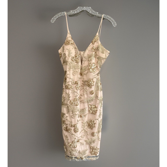 A’Gaci Cream Gold Embroidered Sequin Lace Bodycon Dress Size M - RUNS SMALL - Picture 1 of 14